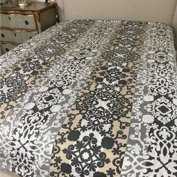 IKEA Black and Cream Patterned Boho Duvet Cover - Picture 2 of 2